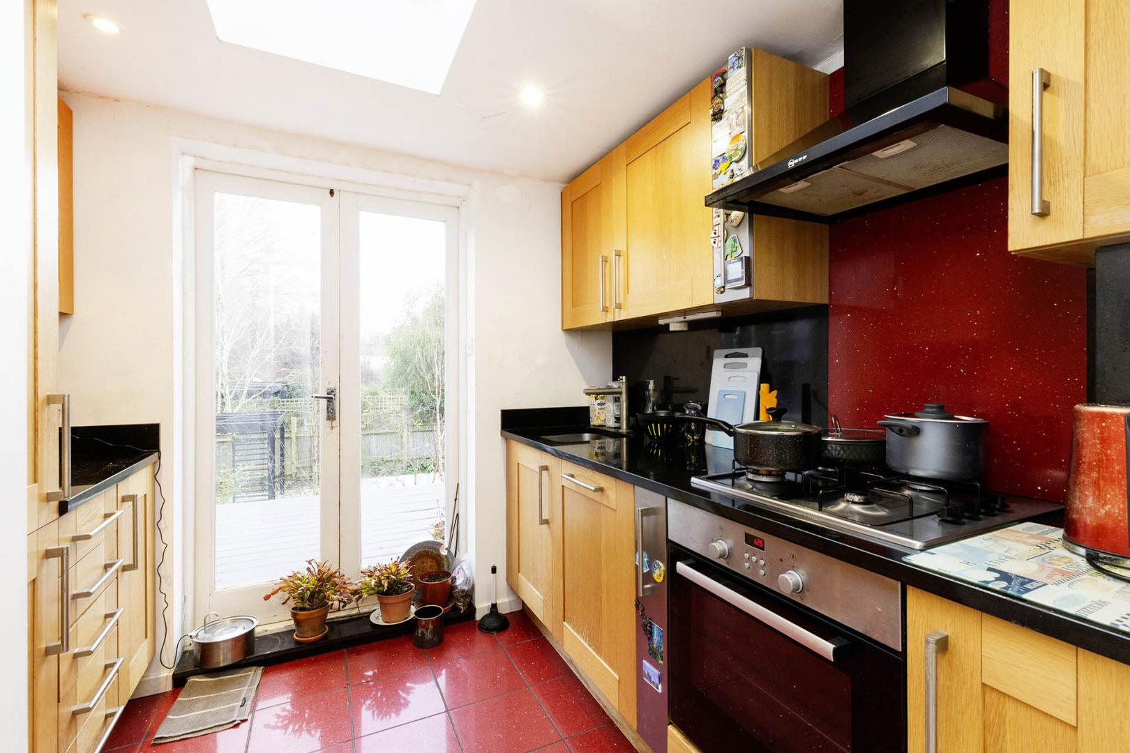  3 double bedroom split level flat located in a leafy part of Muswell Hill  Pages Lane, Muswell Hill 